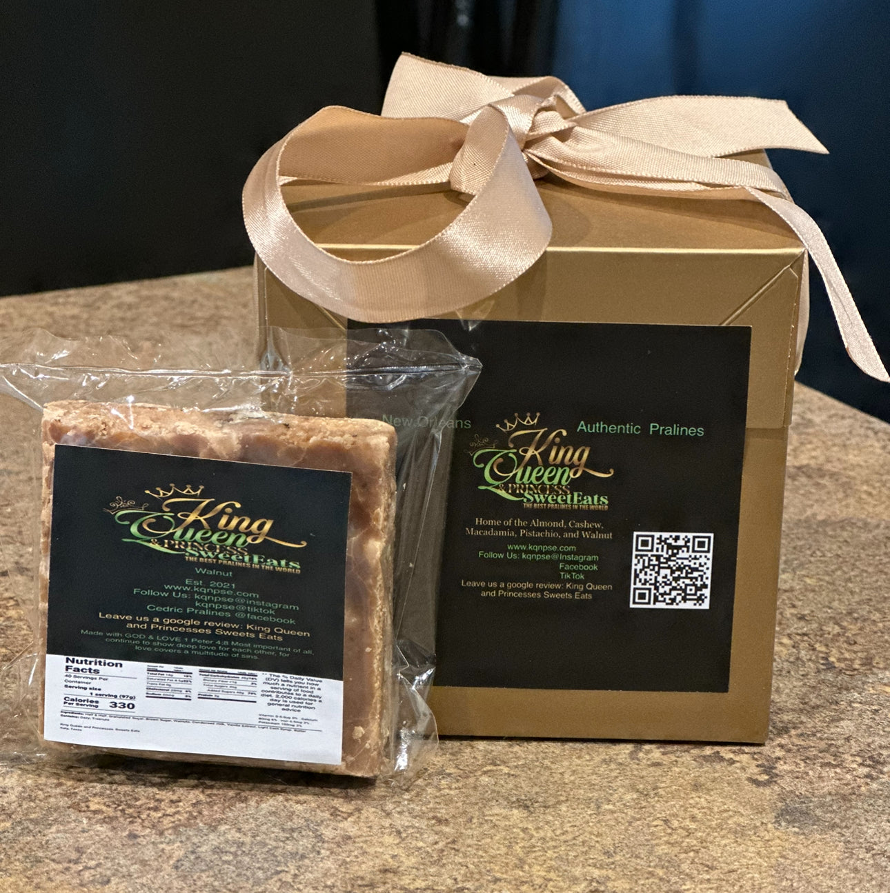 Walnut praline