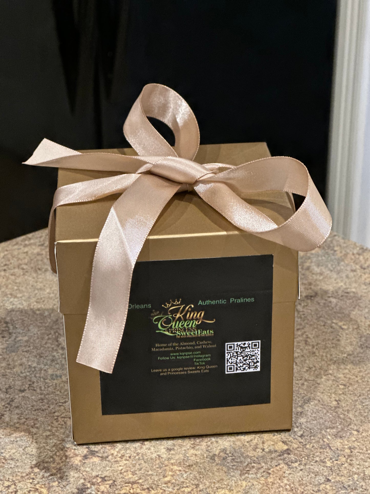 Almond Praline - Kqnpse